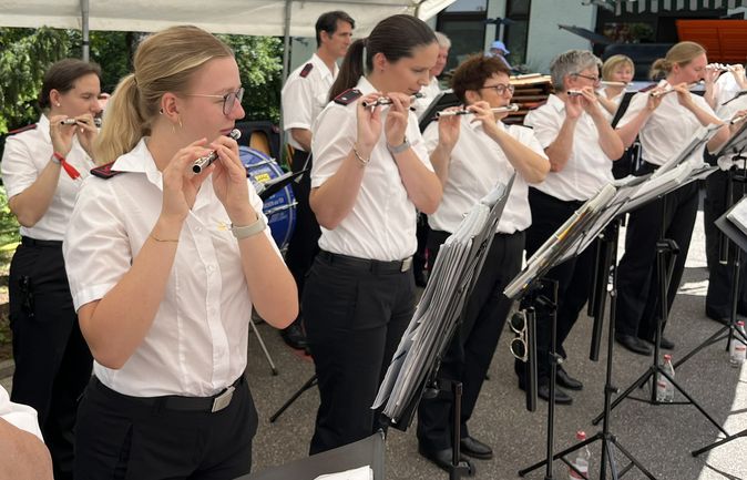 Flötenensemble der St. Lukas spielt beim 40-jährigen Jubiläumsfest